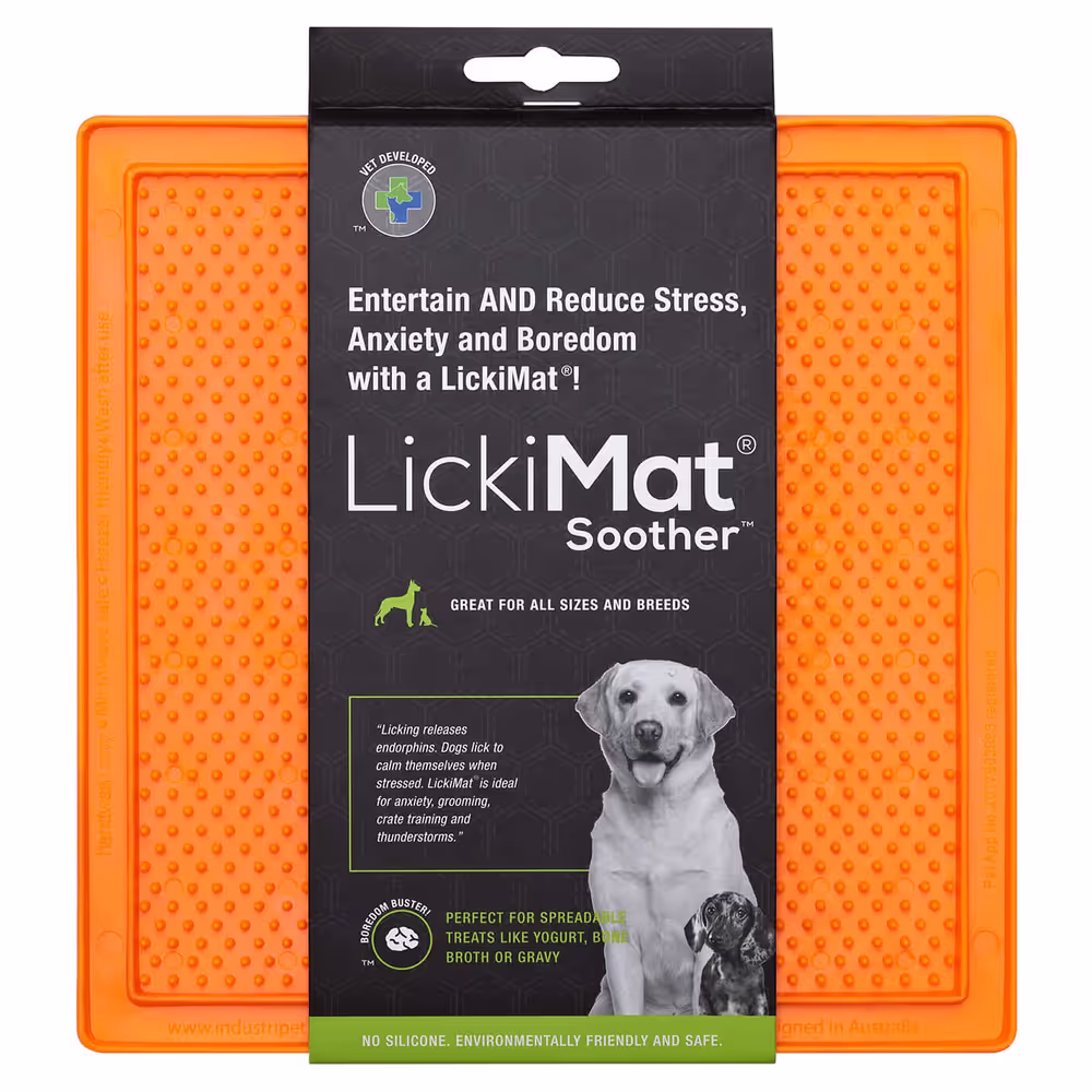 LickiMat Classic Soother- eine Hundeleckmatte, weich orange